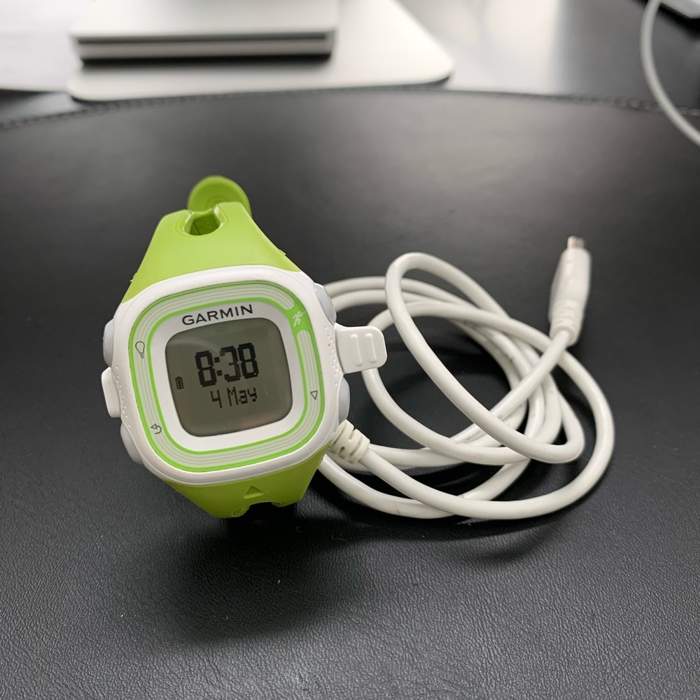 Garmin Forerunner 10 GPS Watch GUC